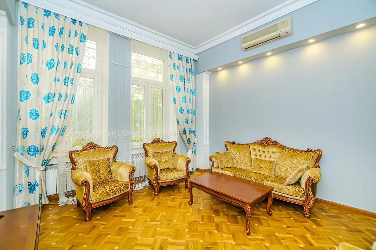 Apartment 5 Room Deluxe Baku