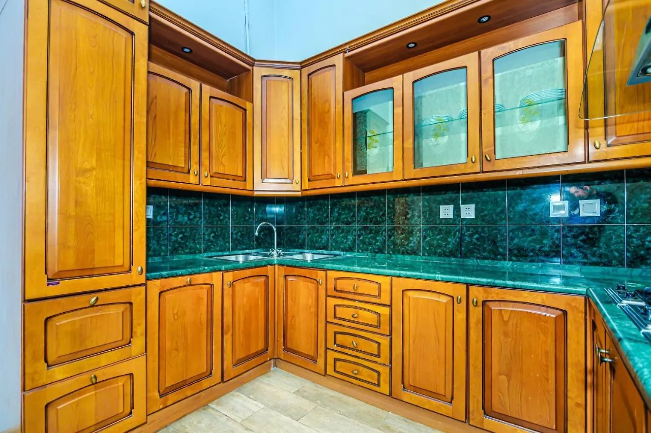 Apartment 5 Room Deluxe Baku