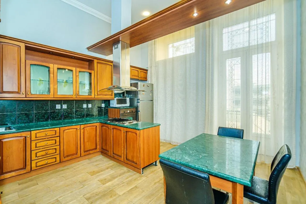 Apartment 5 Room Deluxe Baku