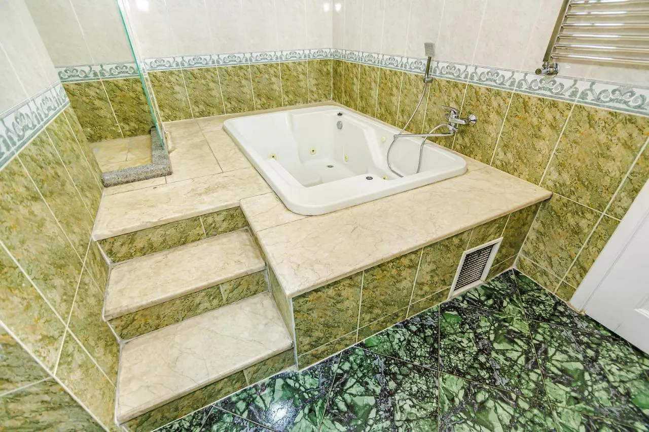 Apartment 5 Room Deluxe Baku