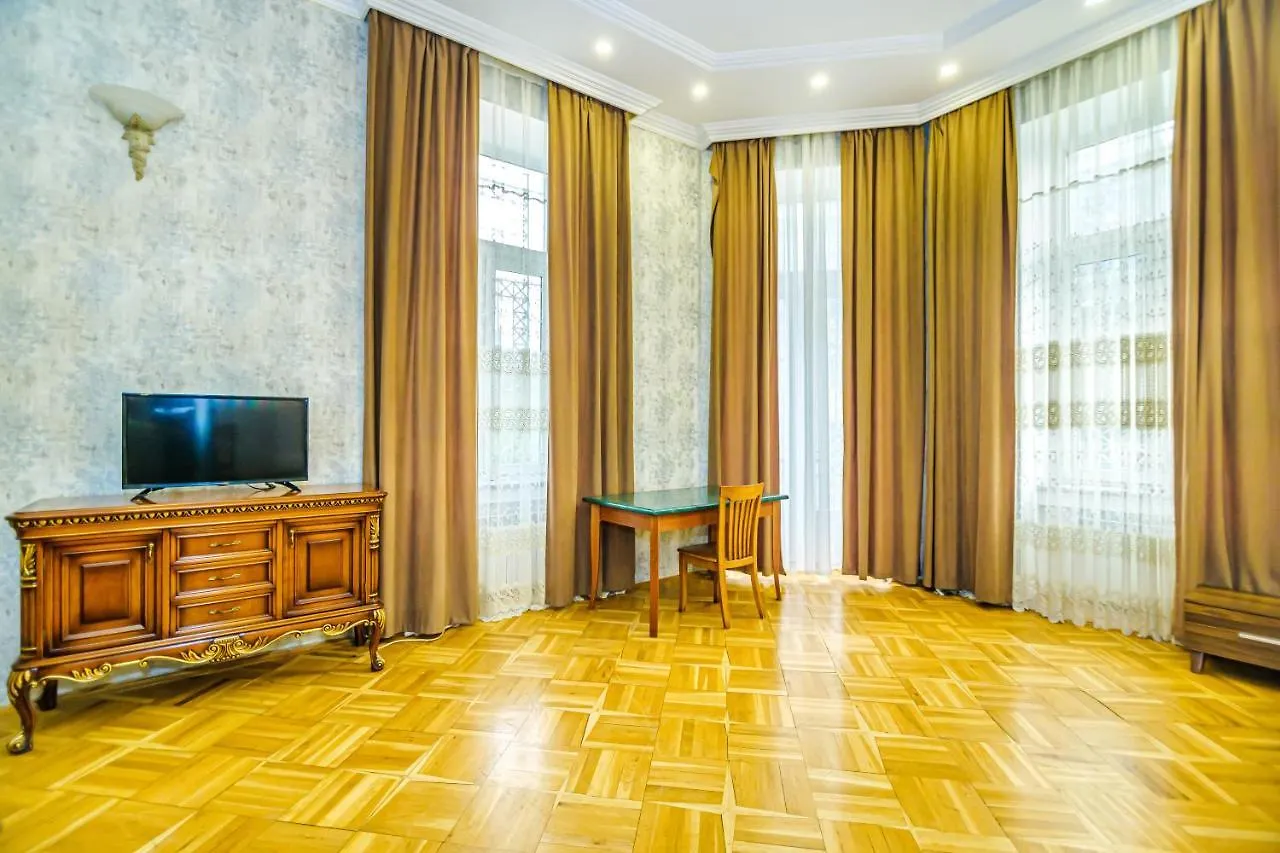 Apartment 5 Room Deluxe Baku